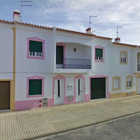 Appartamento Casa Cor-De-Rosa Vila Nova de Milfontes Esterno foto